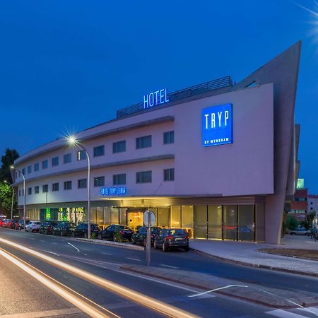 Tryp By Wyndham Leiria Hotel Екстериор снимка