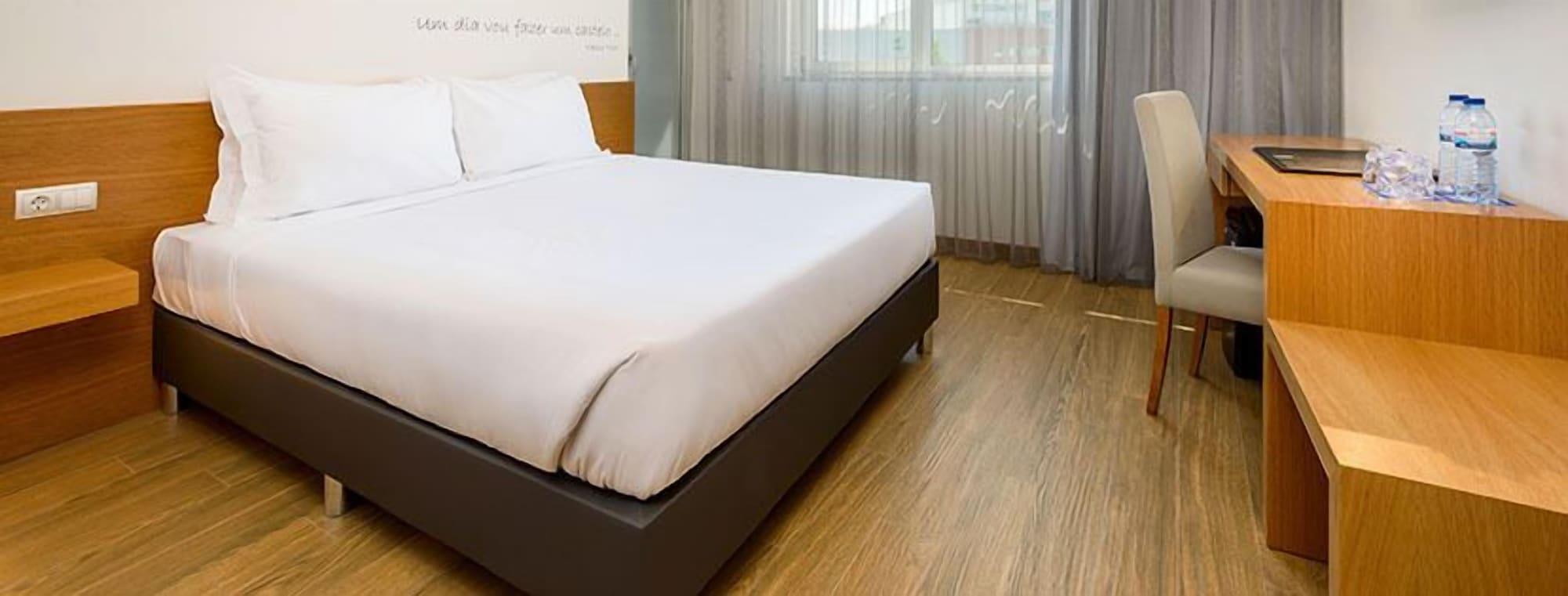 Tryp By Wyndham Leiria Hotel Екстериор снимка